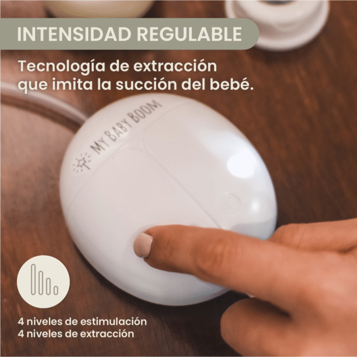 Motor del sacaleches eléctrico doble My Baby Boom® con botón de control, destacando su tecnología que imita la succión del bebé y permite ajustar la intensidad.